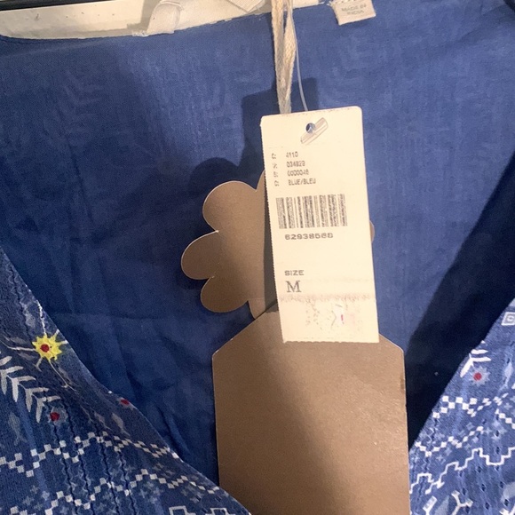 Size M NWT Anthropologie Forever That Girl Embroidered Smocked Blouse - Picture 9 of 11